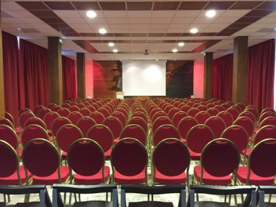 grande-salle-cercle-1__